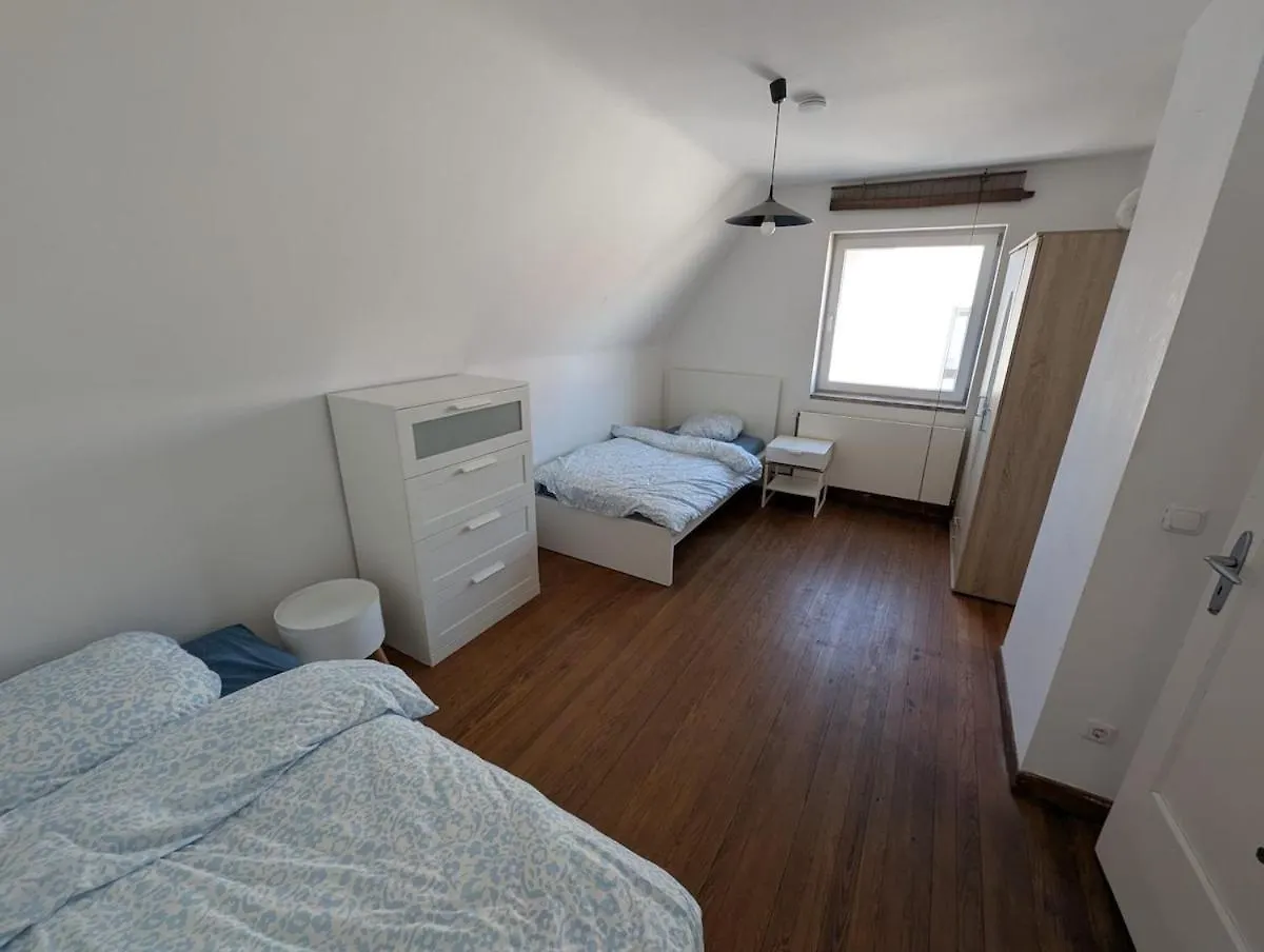 Haus Mit Seeblick 하노버 0*,  독일