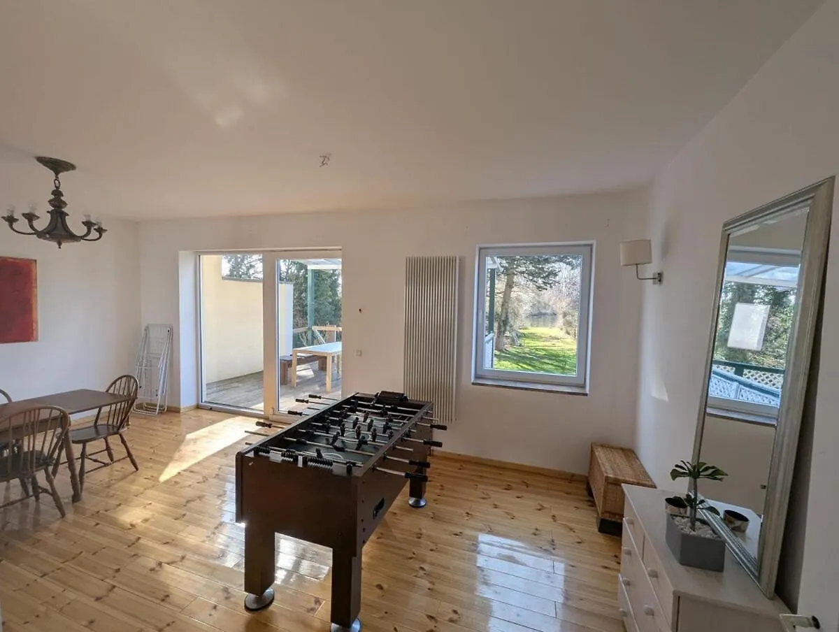 Haus Mit Seeblick 하노버